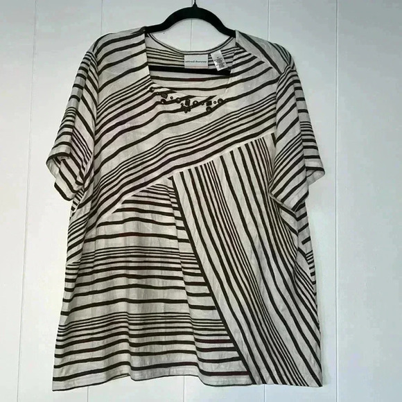 Alfred Dunner Striped Short Sleeve Shirt  A1 - Picture 1 of 5